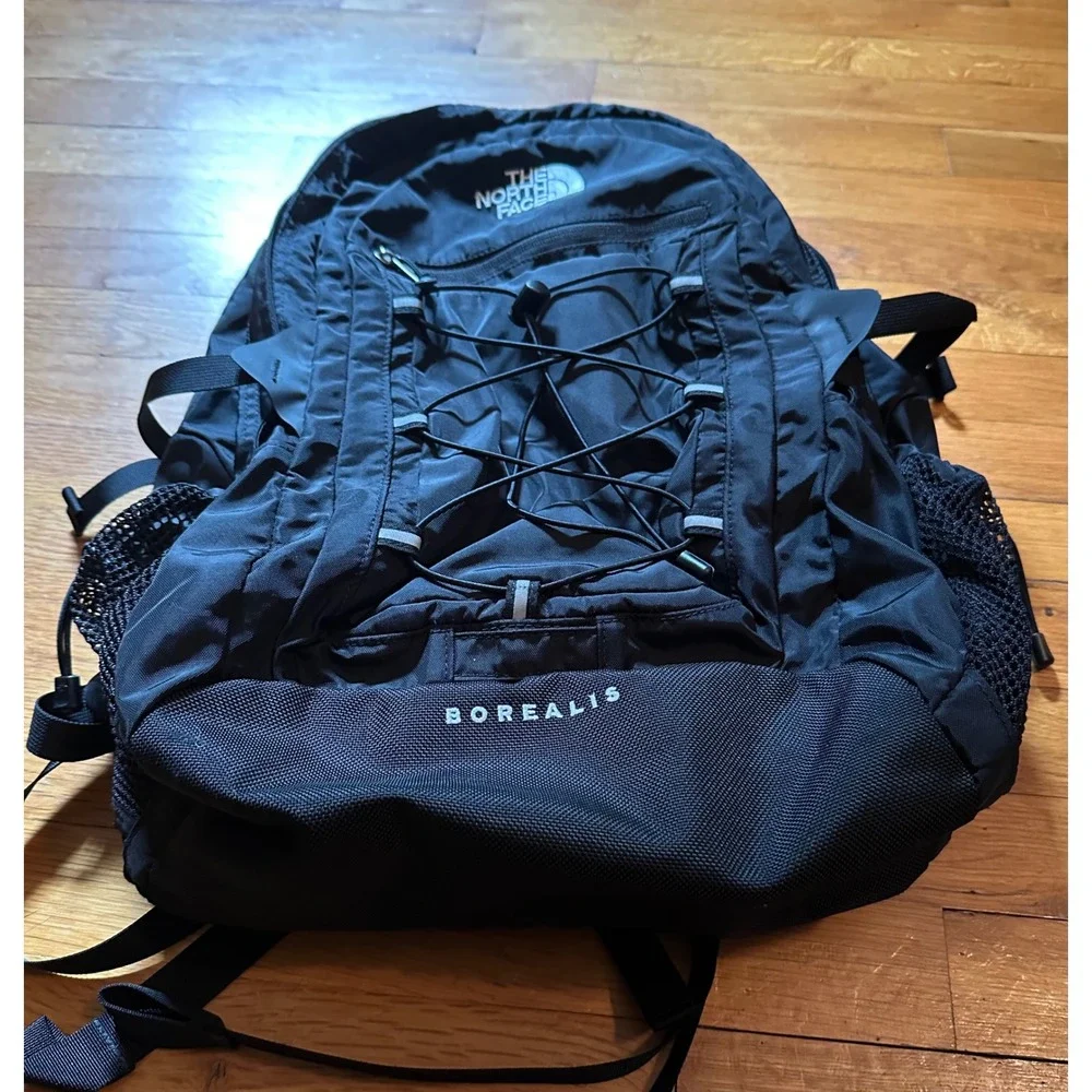 The North Face Borealis Backpack Black Hiking Travel School Bag RN 61661